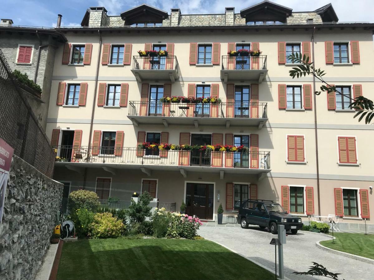 Hotel Ad Residence Bormio Bagian luar foto